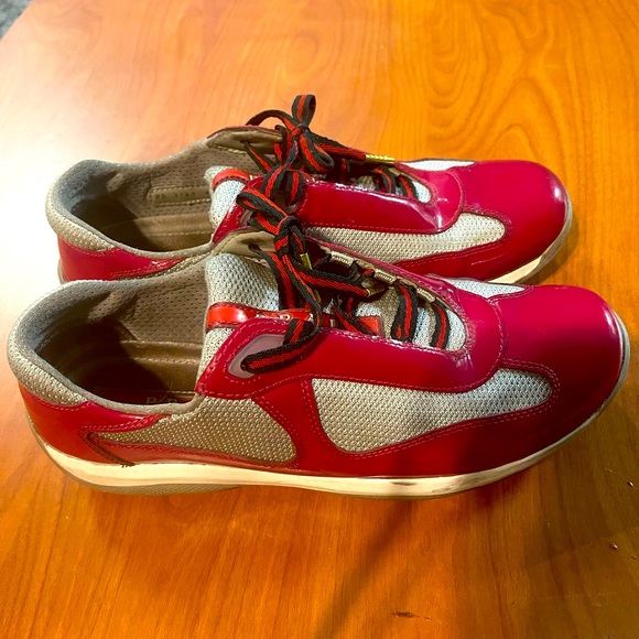 Sherlock’s Lucky: Prada Shoes - Picture 3 of 6